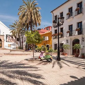 Away From Apartment Marbella