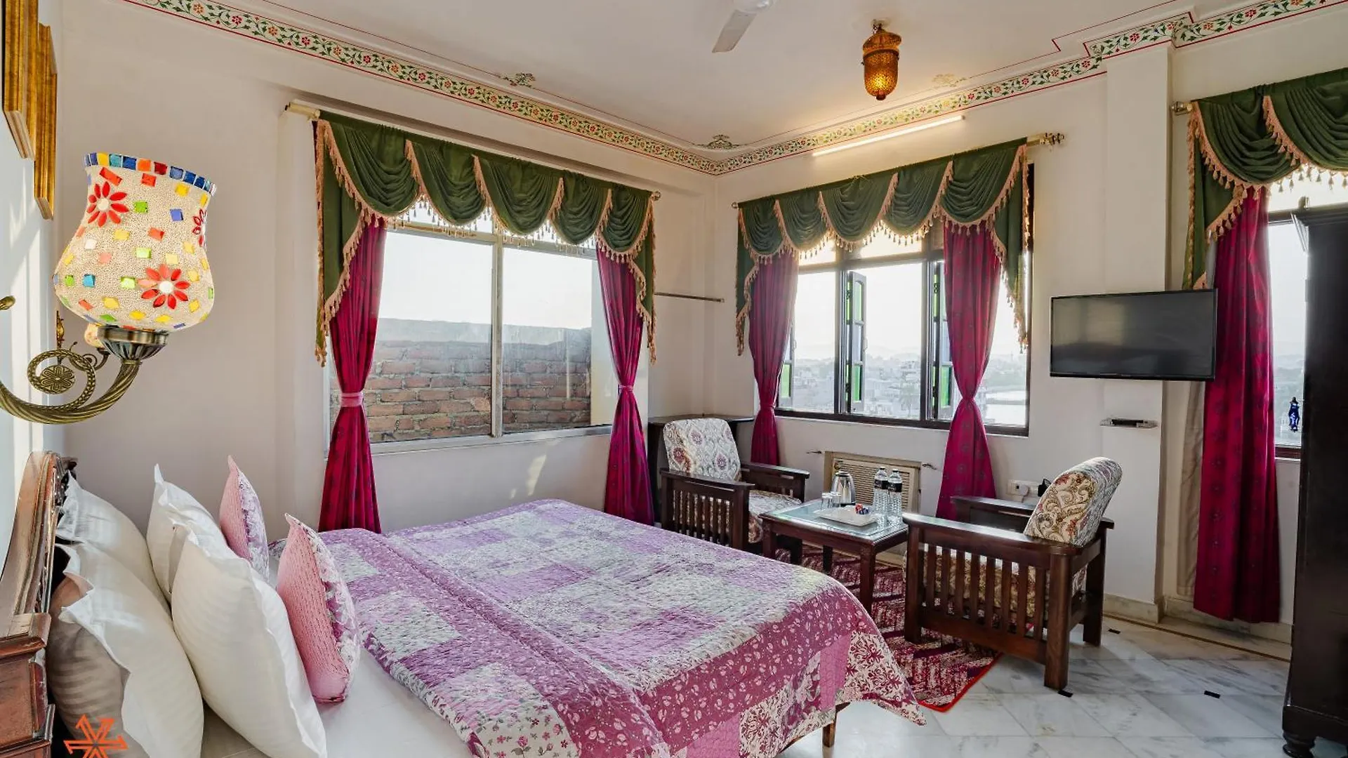 Zostel Udaipur Hostel